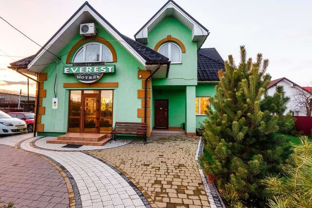 Мотели Everest Ивано-Франковск-27